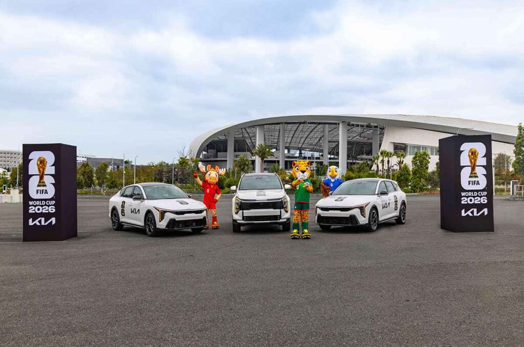 <strong>Kia celebra su alianza con FIFA</strong> 0