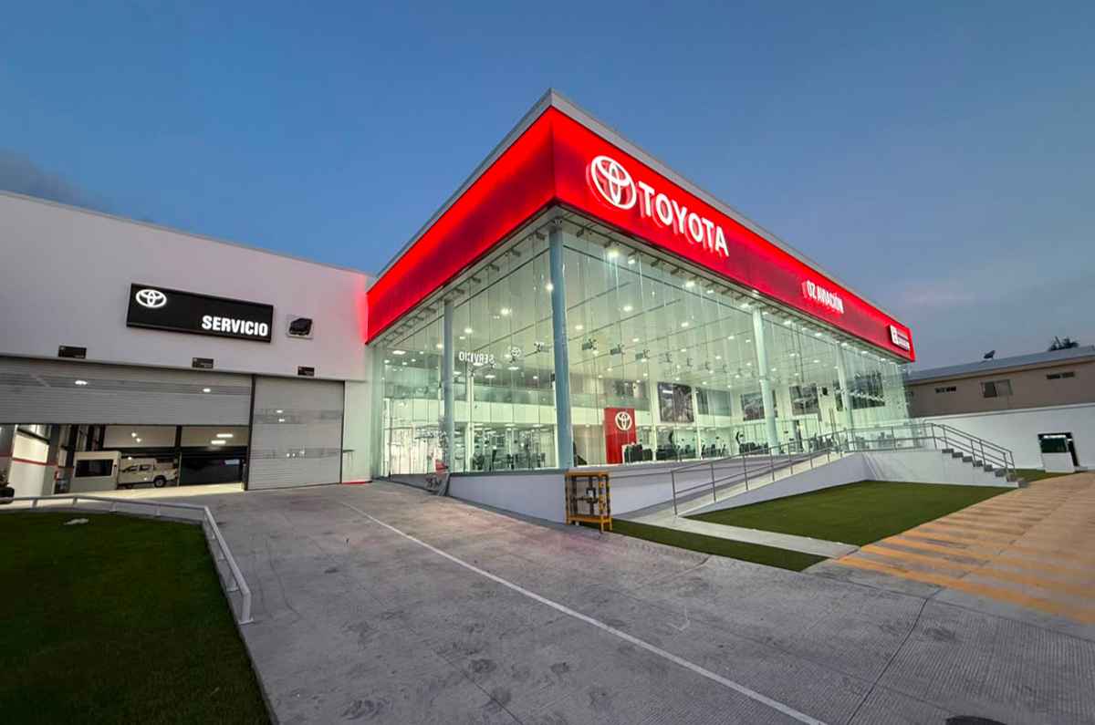 Toyota abre nuevo distribuidor